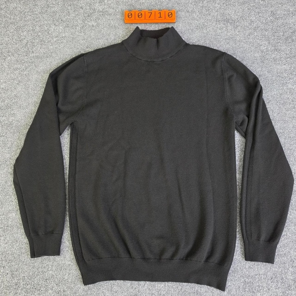 Black Coofandy turtleneck sweater in size L , Very Soft